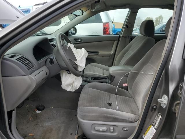 2005 Toyota Camry LE