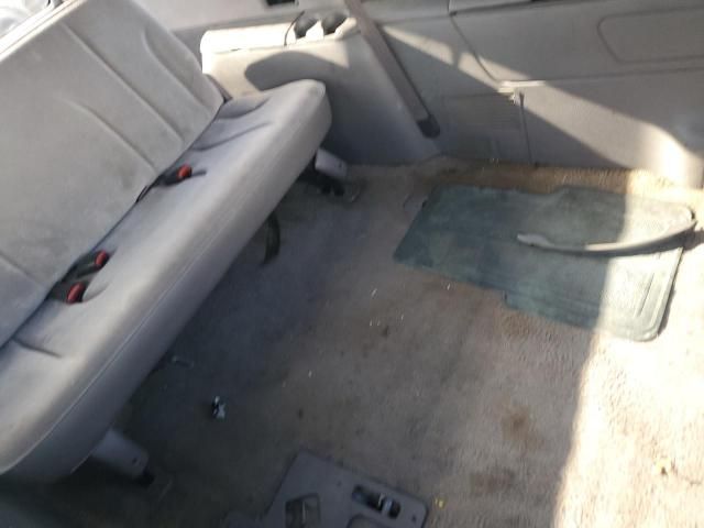 1995 Dodge Grand Caravan SE