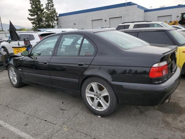 2000 BMW M5