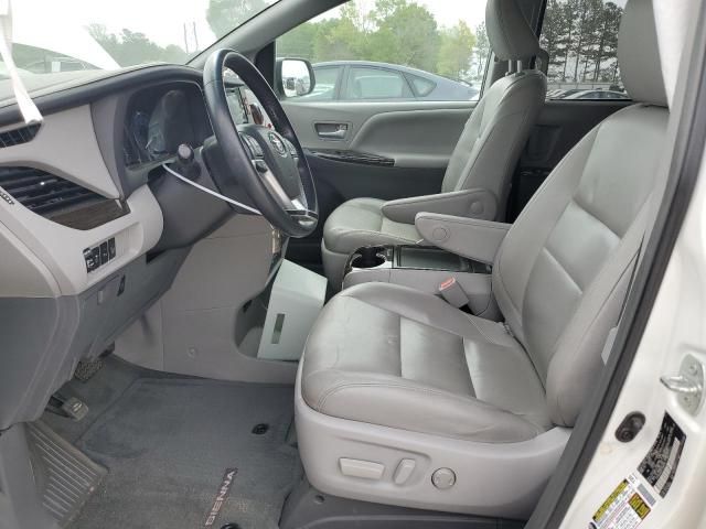 2015 Toyota Sienna XLE