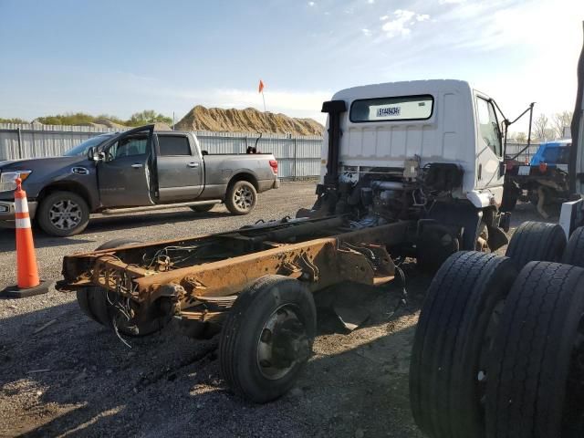 2001 Mitsubishi Fuso Truck OF America INC FH 211