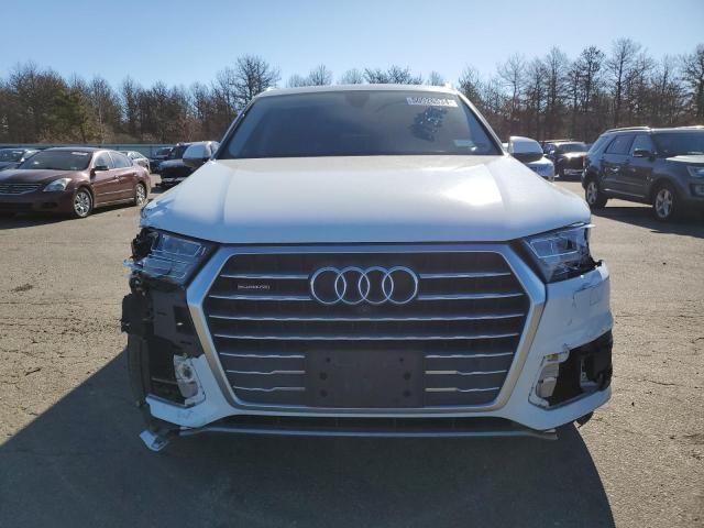 2018 Audi Q7 Premium Plus