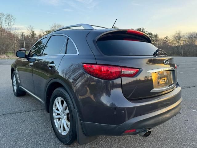 2011 Infiniti FX35