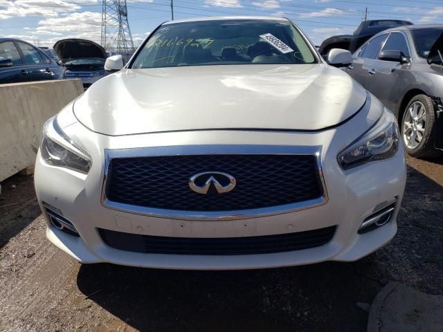 2016 Infiniti Q50 Premium