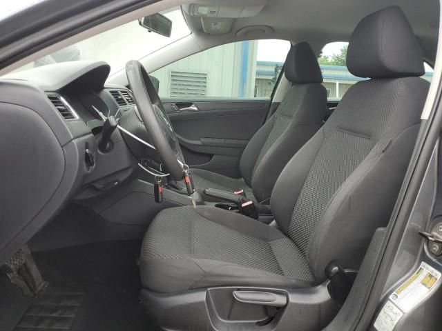 2011 Volkswagen Jetta Base