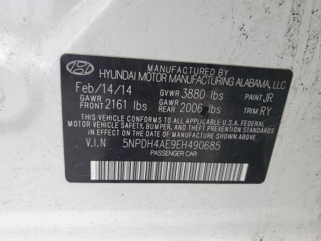 2014 Hyundai Elantra SE