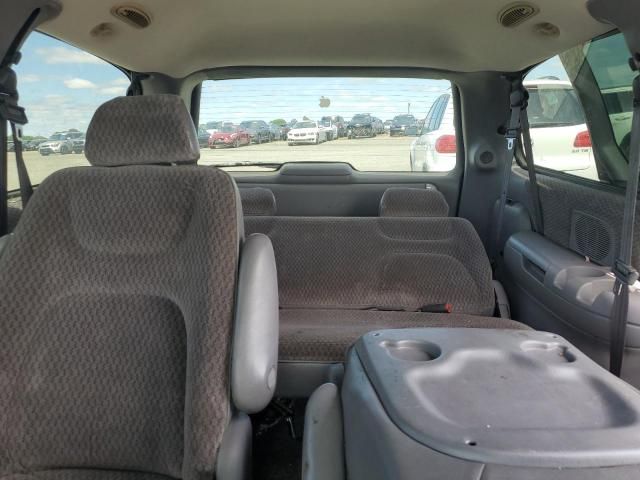 2000 Dodge Grand Caravan SE