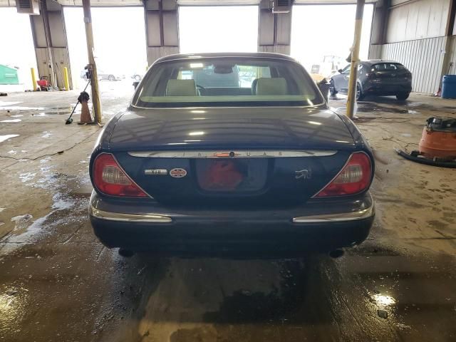 2004 Jaguar XJ8