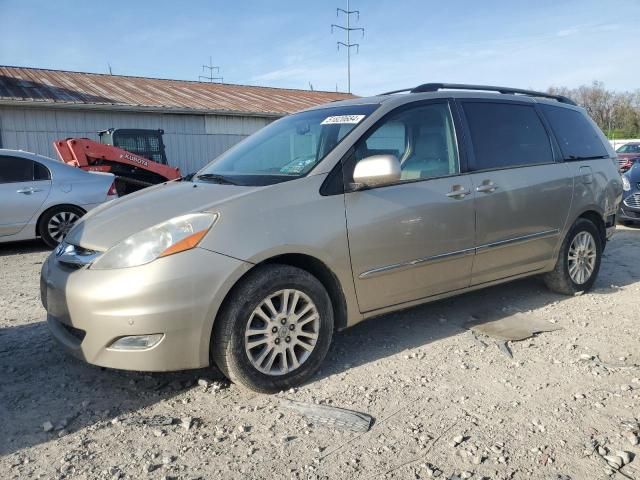 2008 Toyota Sienna XLE