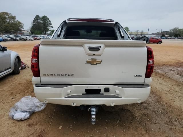 2011 Chevrolet Avalanche LTZ