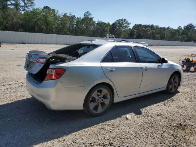 2014 Toyota Camry SE