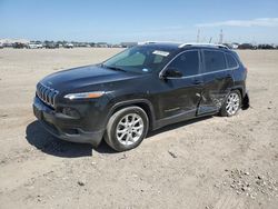 Salvage cars for sale at Houston, TX auction: 2017 Jeep Cherokee Latitude