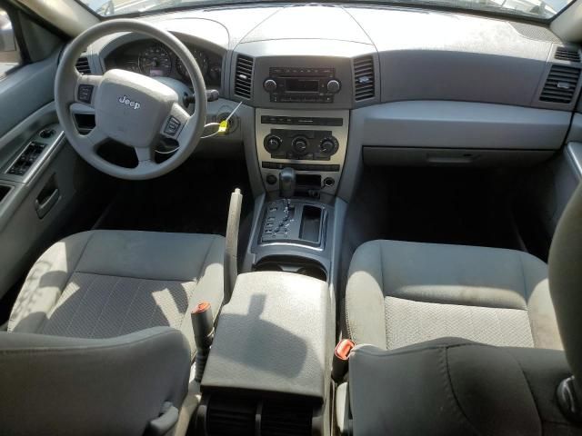 2006 Jeep Grand Cherokee Laredo