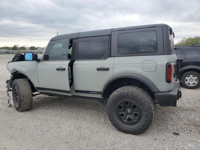 2021 Ford Bronco Base