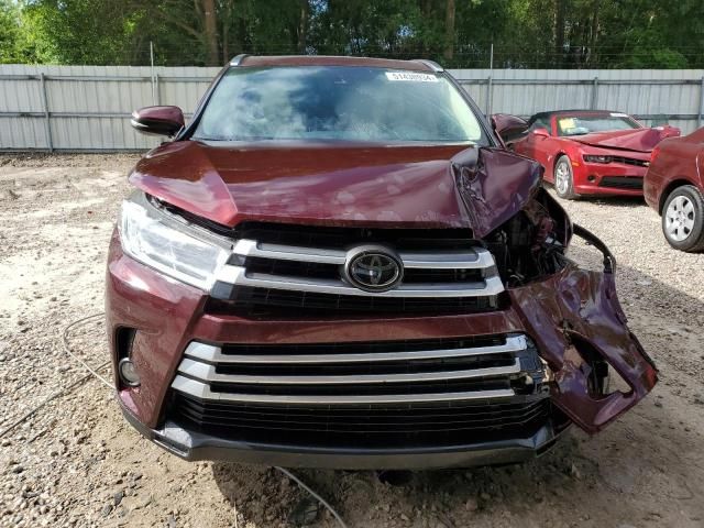 2018 Toyota Highlander SE