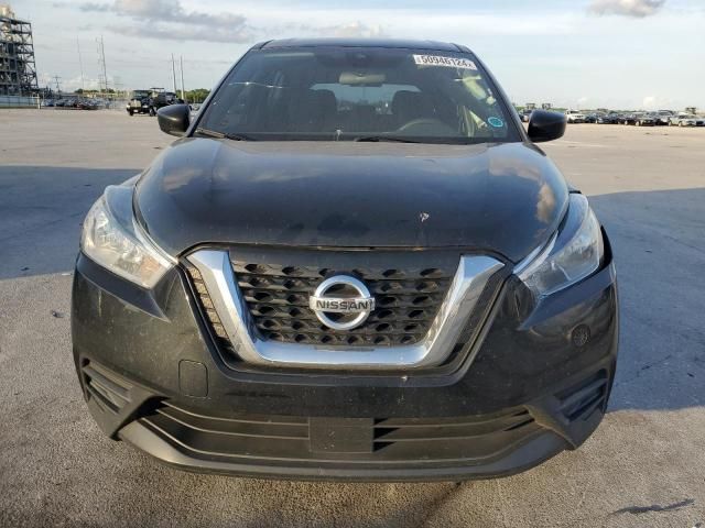 2020 Nissan Kicks S