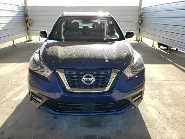 2020 Nissan Kicks SR