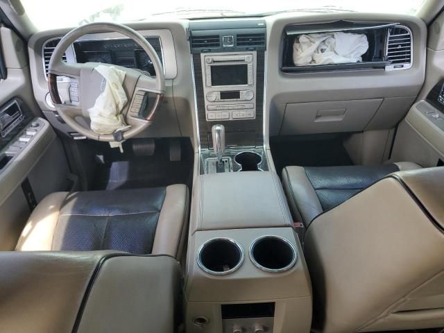 2008 Lincoln Navigator