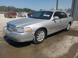 Carros salvage sin ofertas aún a la venta en subasta: 2011 Lincoln Town Car Signature Limited