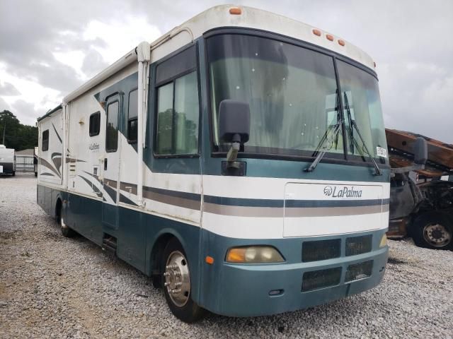 2002 Workhorse Custom Chassis Motorhome Chassis W22