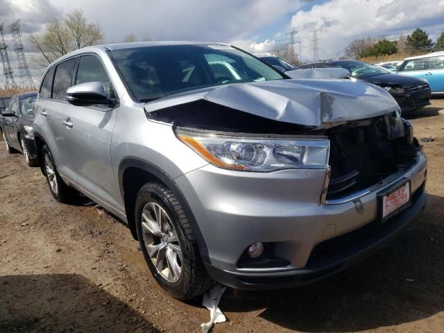 2016 Toyota Highlander LE