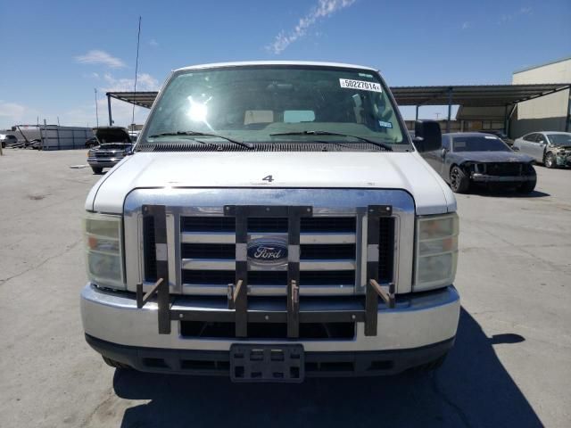 2009 Ford Econoline E350 Super Duty Wagon