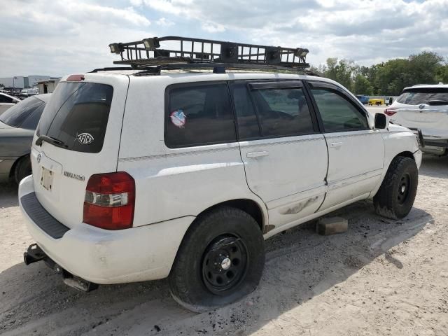 2004 Toyota Highlander Base