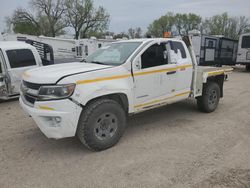 Salvage trucks for sale at Des Moines, IA auction: 2016 Chevrolet Colorado
