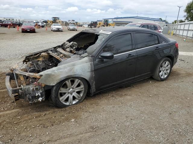 2013 Chrysler 200 LX