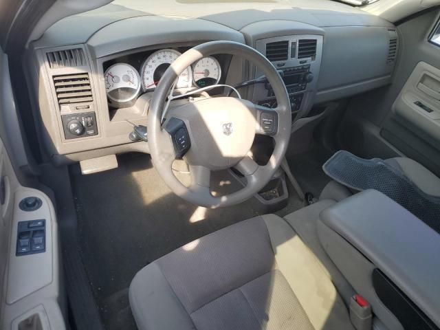 2006 Dodge Dakota SLT