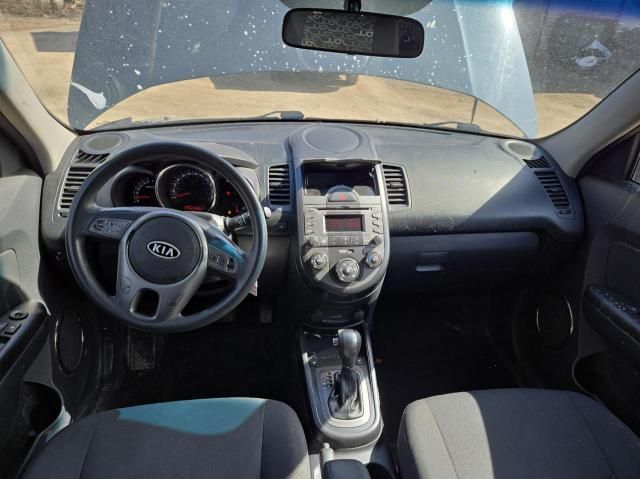 2011 KIA Soul +