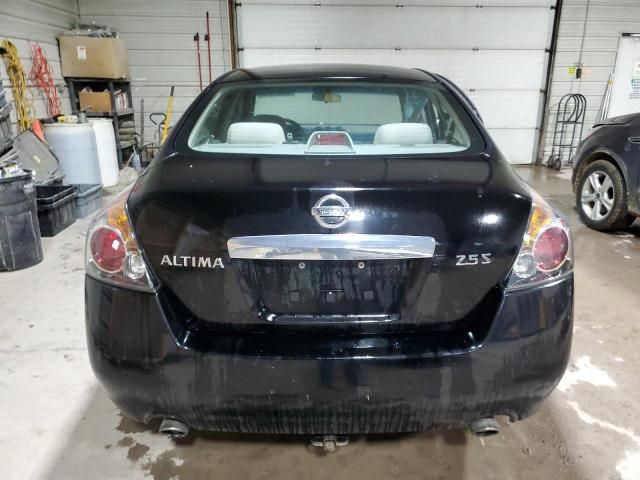 2010 Nissan Altima Base