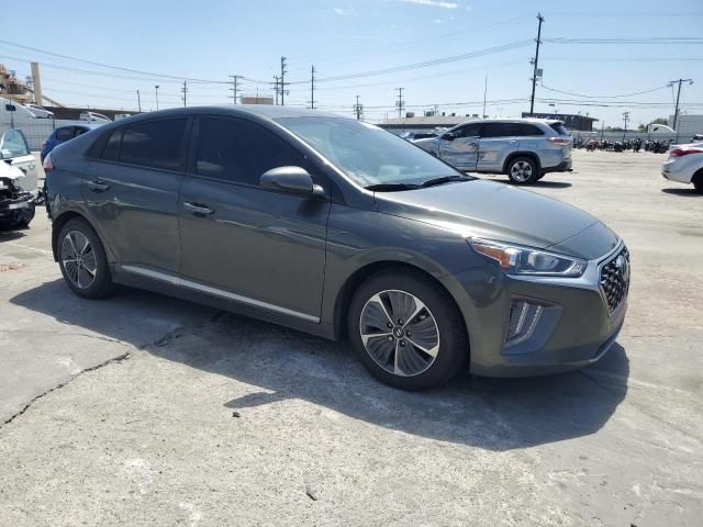 2022 Hyundai Ioniq SE