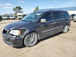 Salvage cars for sale from Copart Woodhaven, MI: 2015 Chrysler Town & Country Limited Platinum