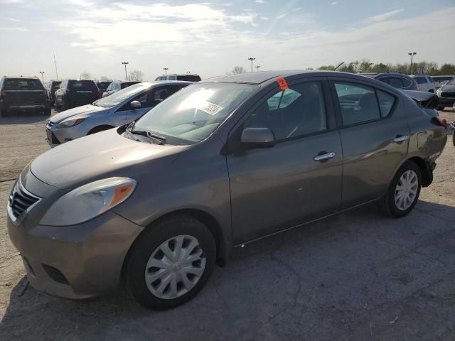 2012 Nissan Versa S