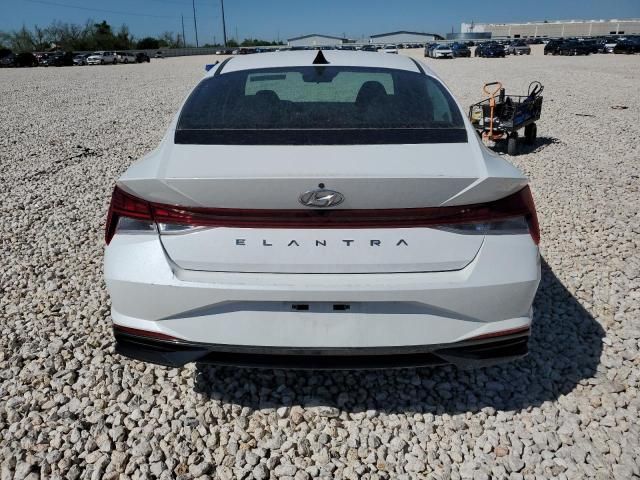 2022 Hyundai Elantra SEL