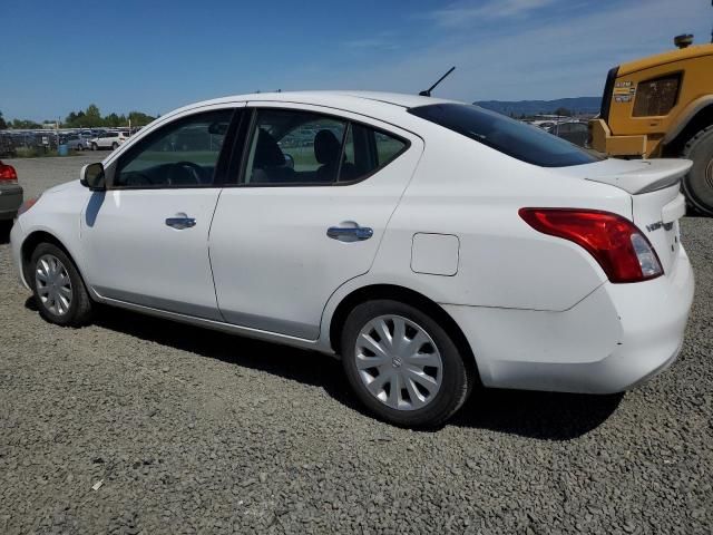 2014 Nissan Versa S