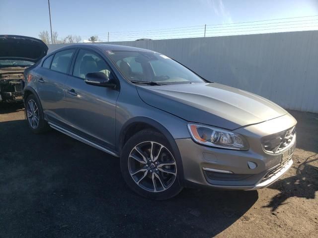 2016 Volvo S60 Cross Country T5