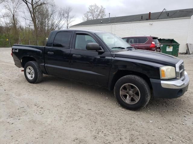 2005 Dodge Dakota Quad SLT