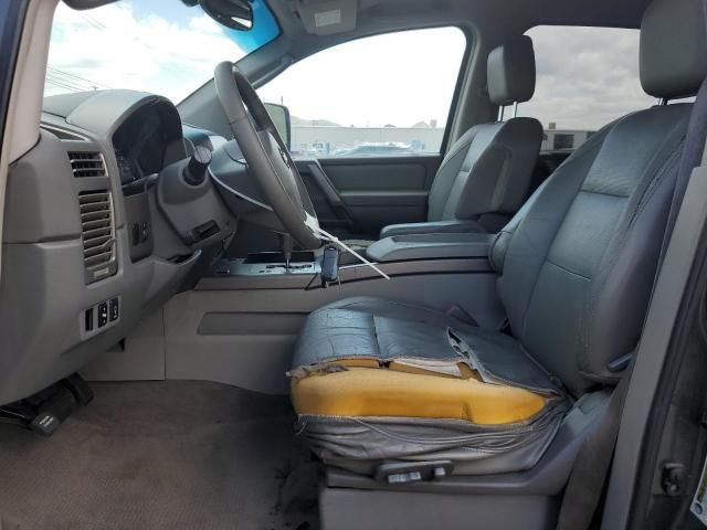 2004 Nissan Armada SE