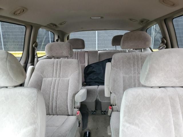 2000 Toyota Sienna LE