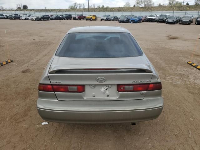 1999 Toyota Camry LE