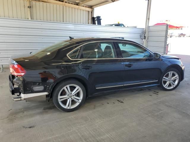 2012 Volkswagen Passat SEL