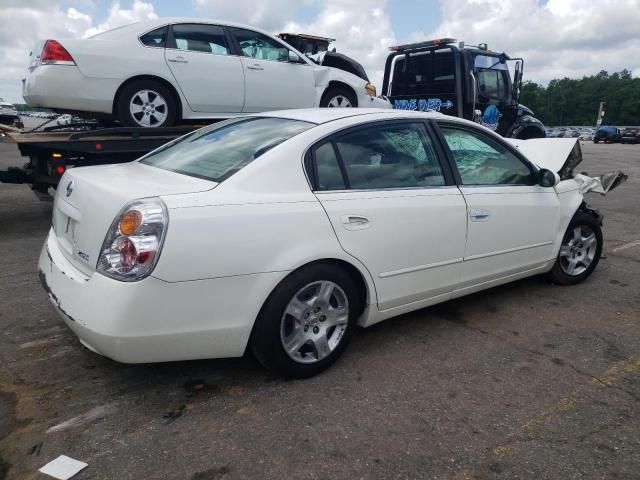 2004 Nissan Altima Base