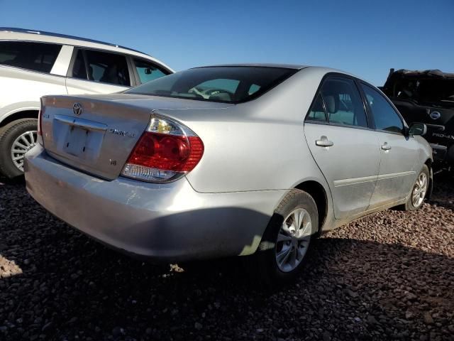 2005 Toyota Camry LE