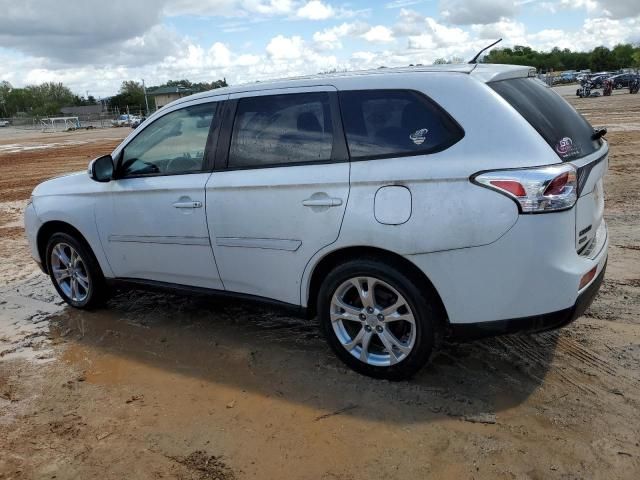 2014 Mitsubishi Outlander SE