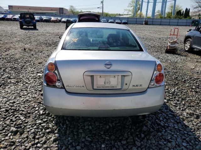 2003 Nissan Altima Base