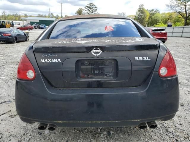 2004 Nissan Maxima SE