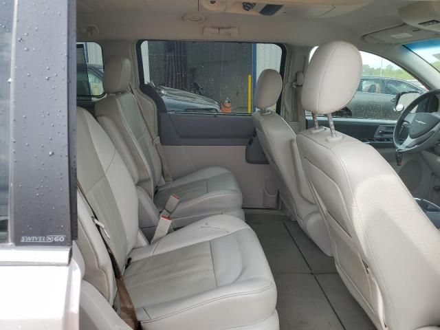 2008 Chrysler Town & Country Touring