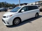 2019 Toyota Sienna XLE